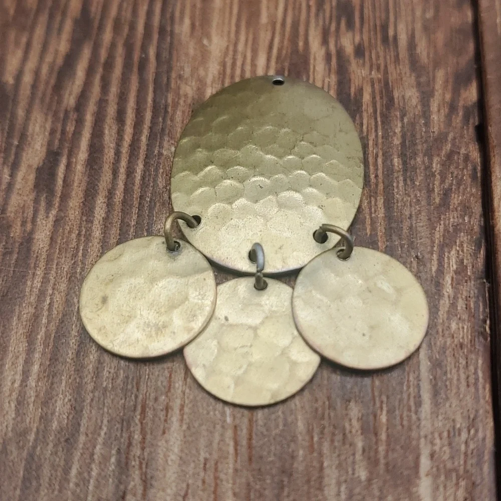 Hammered gold tone Gypsy morrocan‎ pendant
